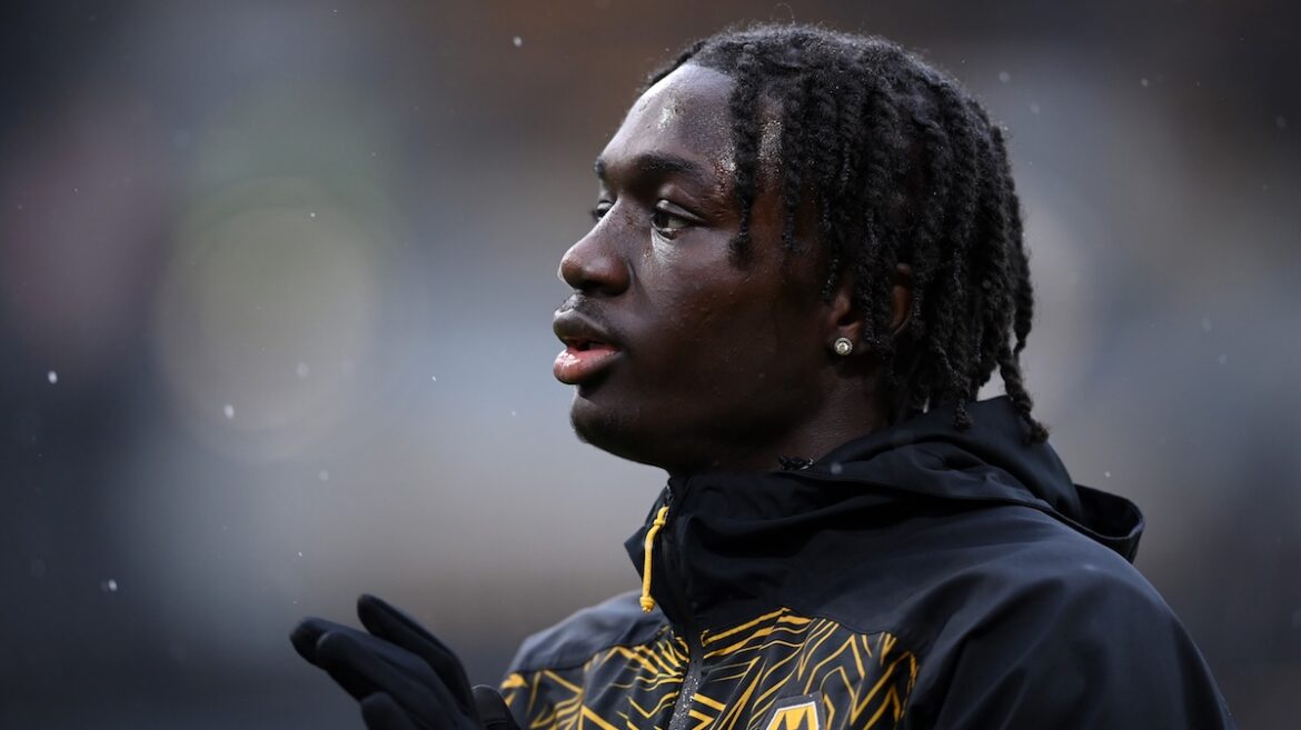 united-told-30m-offer-will-win-race-for-“fantastic”-dribbling-demon-who-has-blown-scouts-away-–-report
