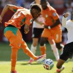 video:-1-goal,-100%-dribbles,-100%-duels:-united-star-shines-on-world-stage-with-stupendous-solo-strike