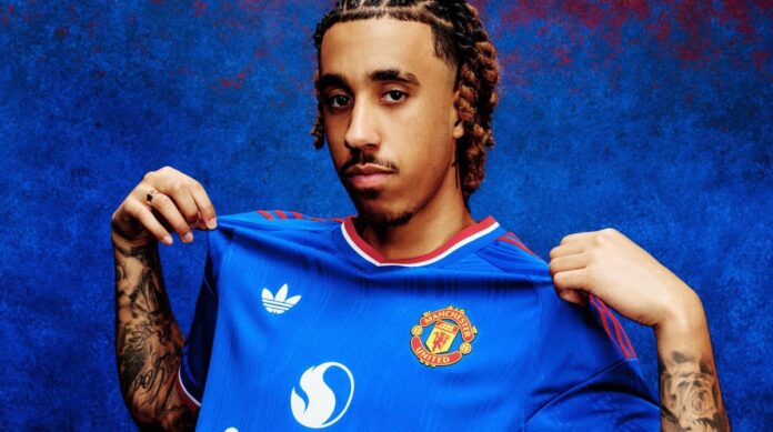 what-went-into-making-our-new-away-kit?