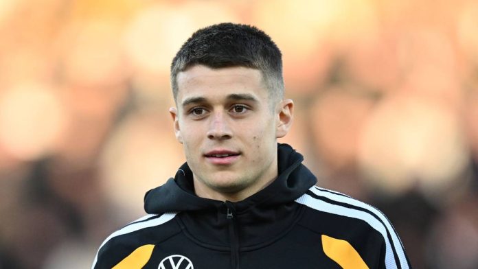 united-line-up-surprise-swoop-for-german-goalscoring-machine,-cl-side-desperate-to-strike-agreement-–-report