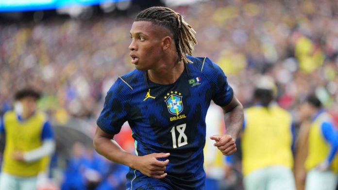 united-given-brilliant-chance-to-complete-midfield-rebuild-with-cut-price-deal-for-25-yo-south-american-sensation-–-report