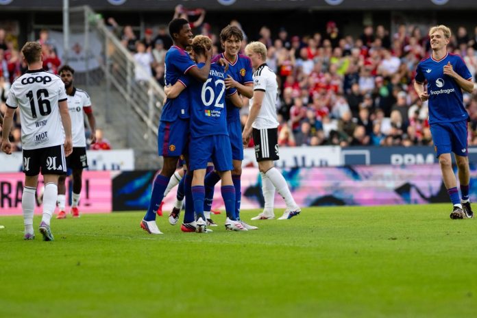how-fans-reacted-to-rosenborg-0-united-5