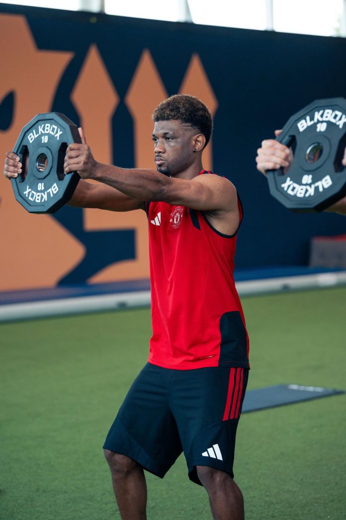 altay-and-amad-get-stuck-into-pre-season-work