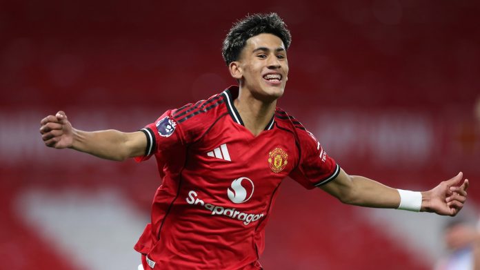 leny-yoro-reveals-what-jj-gabriel-must-do-to-succeed-at-united