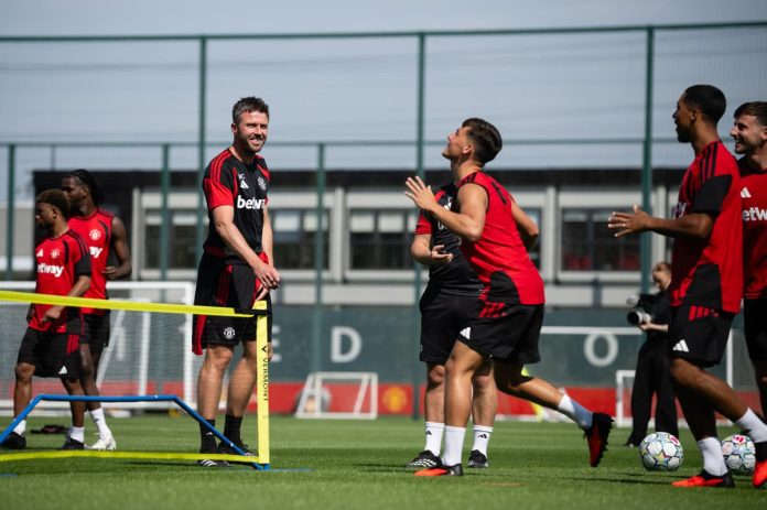 man-utd-debut-imminent-this-week-as-carrick-handed-new-four-man-boost-–-london-evening-standard