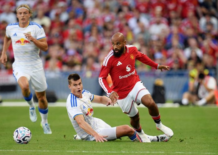 united-1-leeds-1-(united-win-5-4-on-pens)
