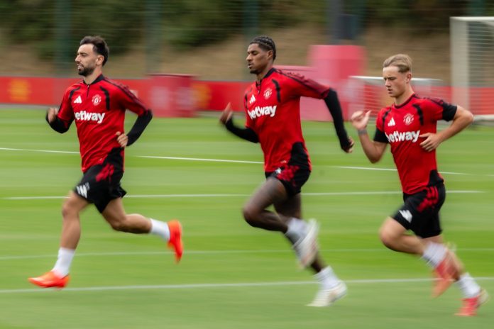 united-prepare-for-first-home-game