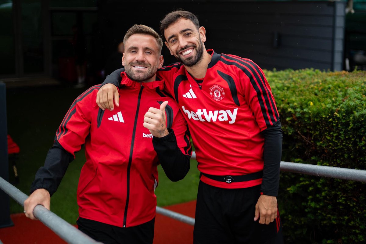 team-news-for-the-manchester-derby