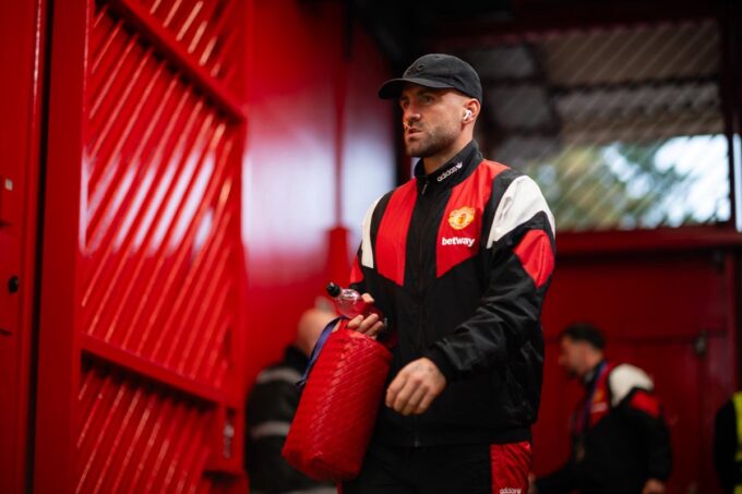 carrick-explains-shaw-absence