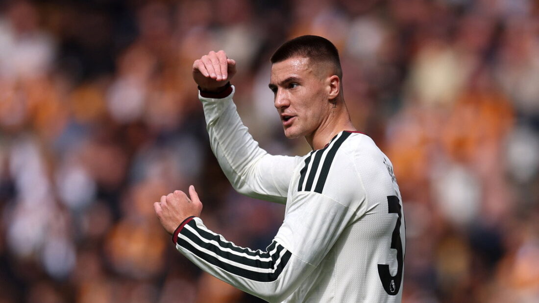 nightmare-week-gets-worse-for-carrick-as-man-united-attacker-not-seen-with-the-squad-for-fulham-trip-–-report