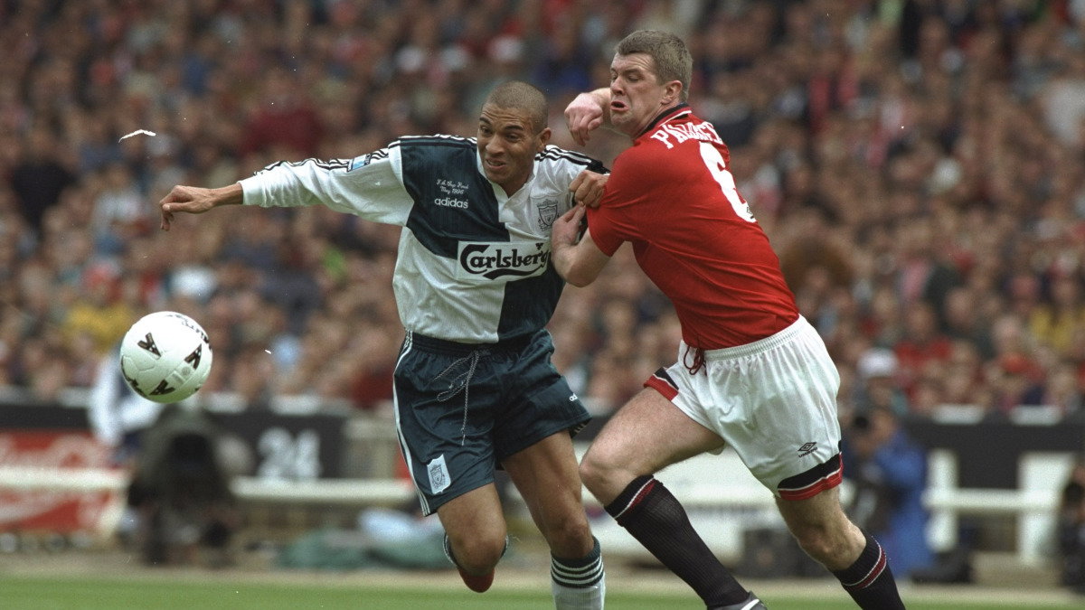 he-can-adapt:-gary-pallister-questions-uniteds-left-sided-centre-back-fixation-exclusive