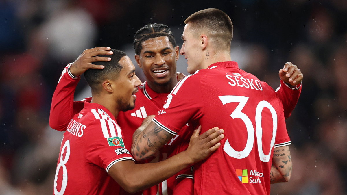 he-needs-time:-national-team-boss-issues-worrying-update-on-man-united-star
