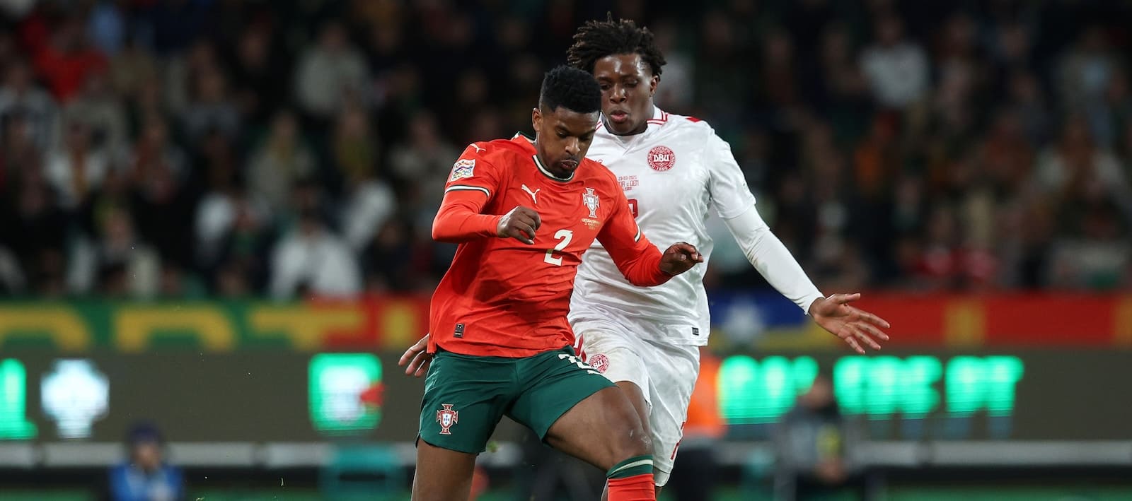nightmare-for-carrick-as-united-star-hooked-off-after-just-29-mins-with-injury-on-international-duty-–-report