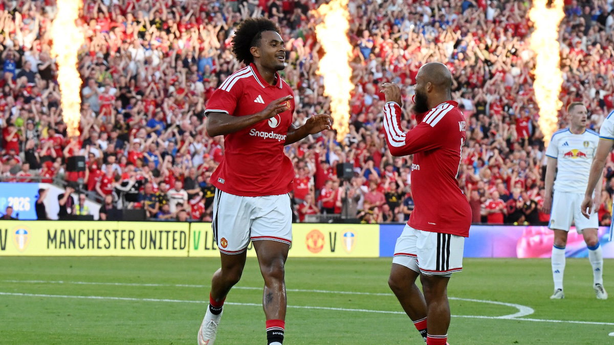 ac-milan-make-huge-joshua-zirkzee-transfer-decision-ahead-of-january-window