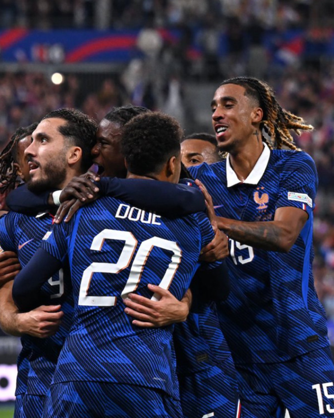 yoro-makes-debut-for-les-bleus