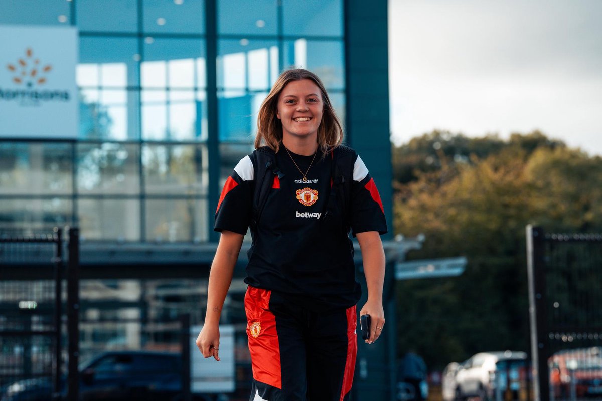 four-reds-set-for-young-lionesses-duty