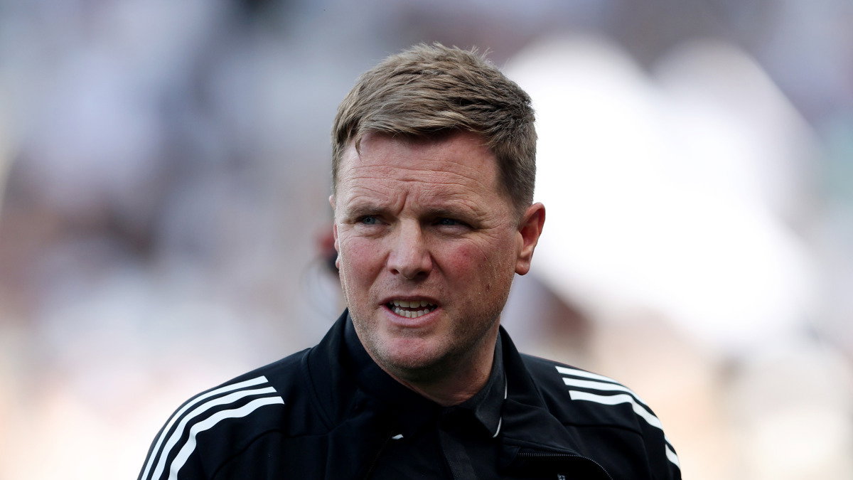 eddie-howe-turns-down-champions-league-club-amid-growing-links-to-man-united-job